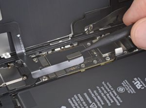 iPhone 11 Ekran Değişimi Adım 10