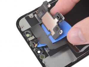 iPhone 11 Ekran Değişimi Adım 13